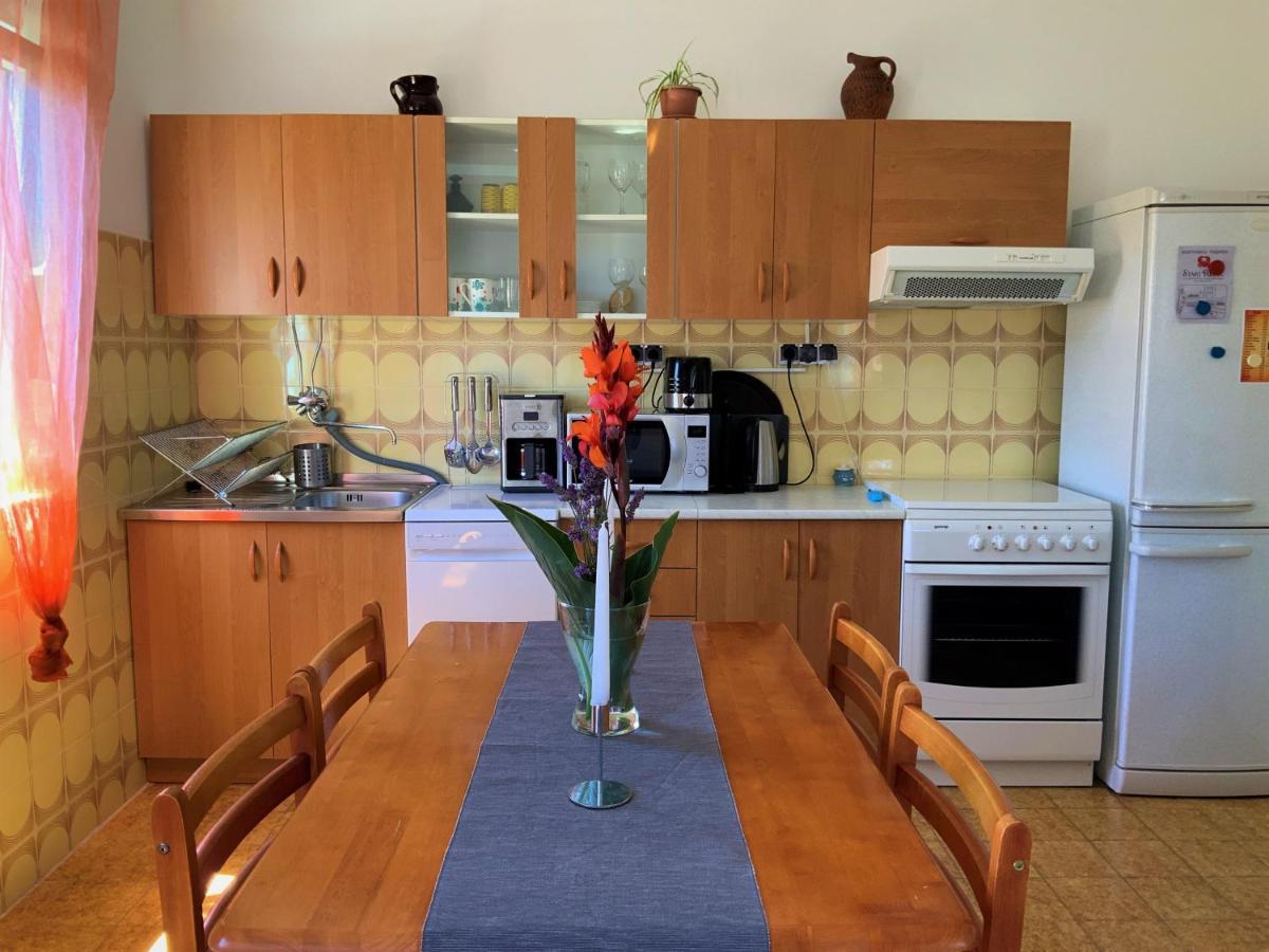 Apartment Agava Istria - Family Vacation Rental With Free Parking, Garden, Wifi Ližnjan Dış mekan fotoğraf